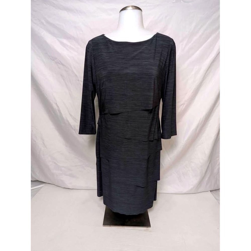 Tahari Arthur S Levine ~ Green/Black ~ Tiered Sheath Dress 3/4 Sleeve ~ 8 Petite